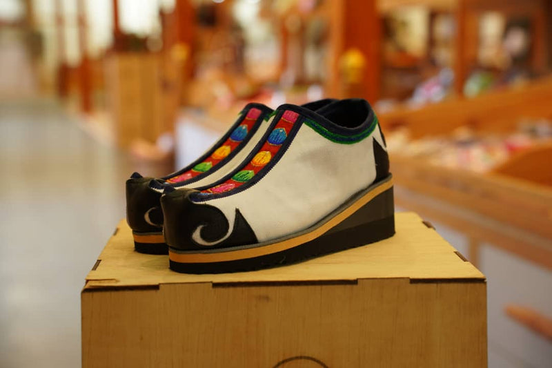 Women's Traditional Boots, 640g, - Singye Kamo Traditional Boots ,Designs, Fashion.