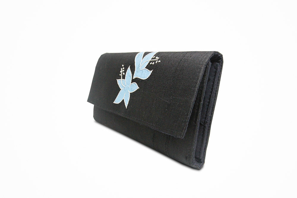 Women Traditional pattern design wallet (Black) - Druksell.com
